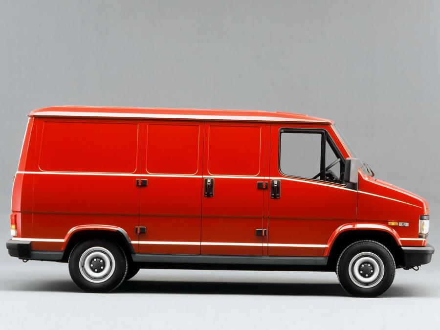  Fiat Ducato Van 1989 года  (фото 3 из 4)